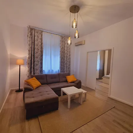 Apartment Victoriei Downtown 91-93 Bucharest